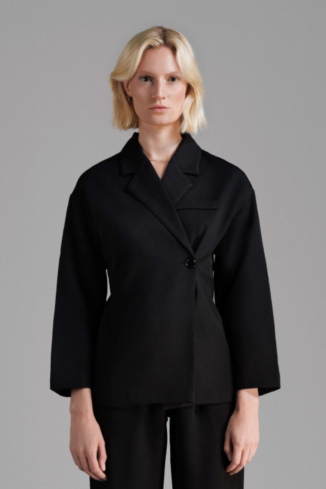 UMA BLAZER - BLACK