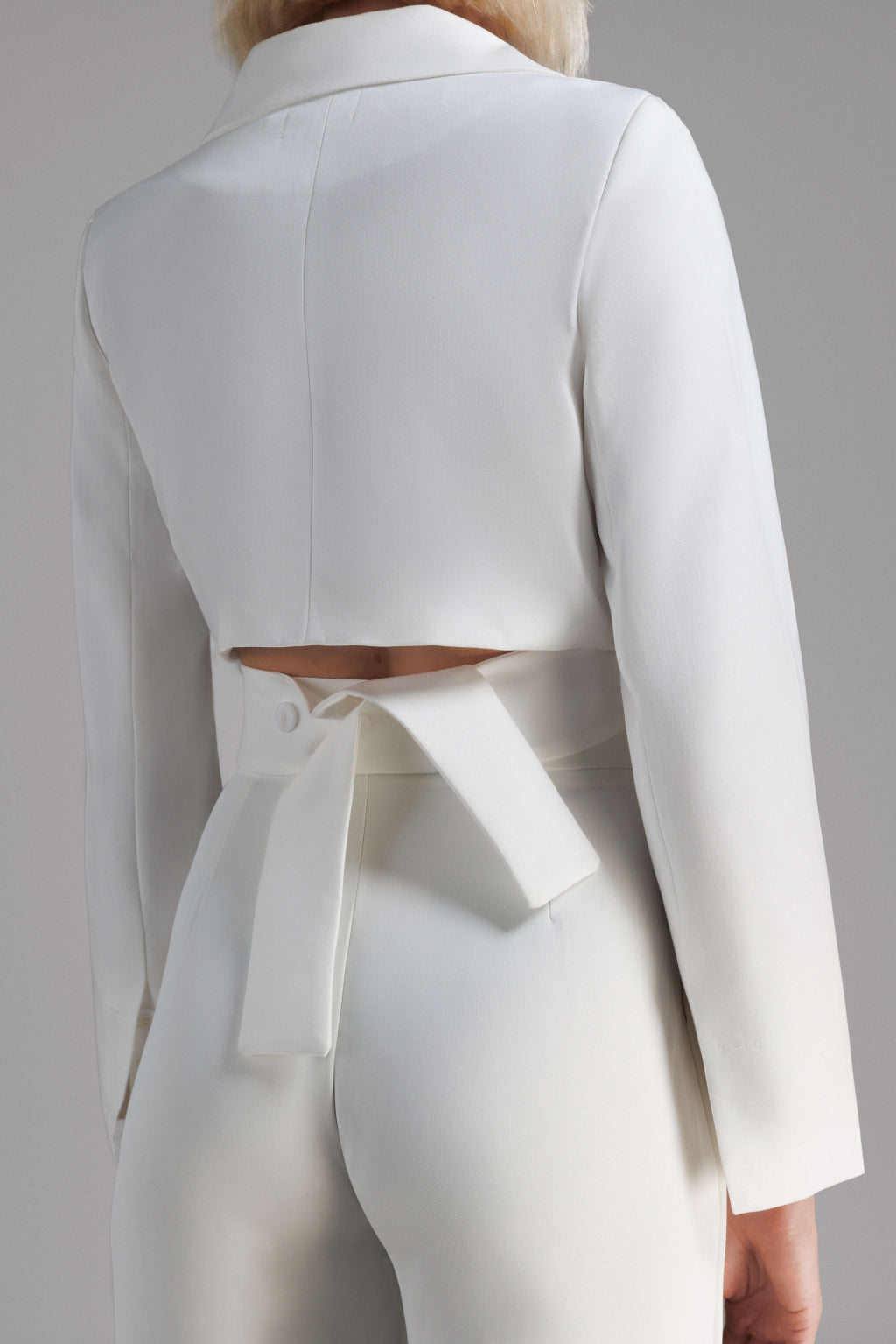 SANDRA CROPPED BLAZER - WHITE